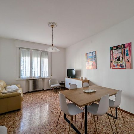 Ferienwohnung Residenza Parco Ducale Parma Exterior foto